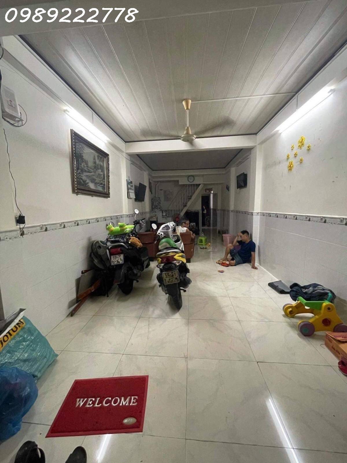TRUNG TÂM [#BÌNH_THẠNH]- P21- HẺM XE HƠI ĐẬU CỬA - 4PN- CÓ SÂN ĐỂ XE PHÍA TRƯỚC- CHÍNH CHỦ LÂU NĂM. - Ảnh 2